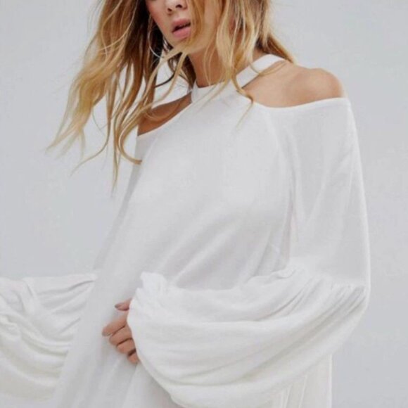 Women's NWT Free People Drift Away Cold Shoulder Long Sleeve Bohemian Blouse - Picture 1 of 11